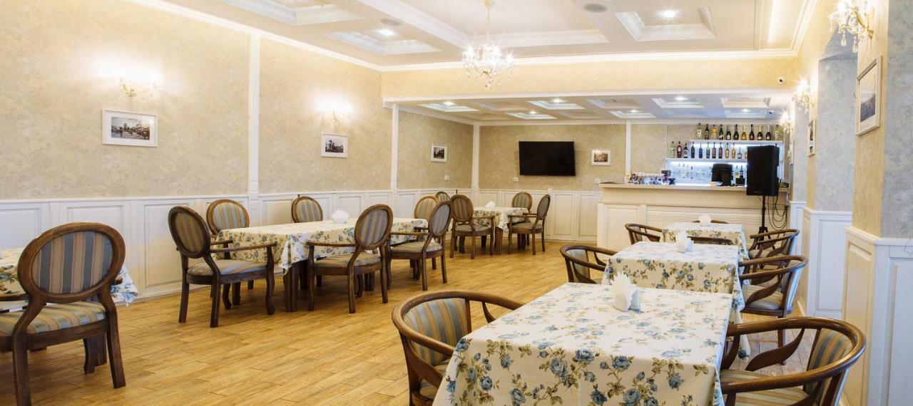 Отельно-ресторанный комплекс Златогор Lubny Екстер'єр фото